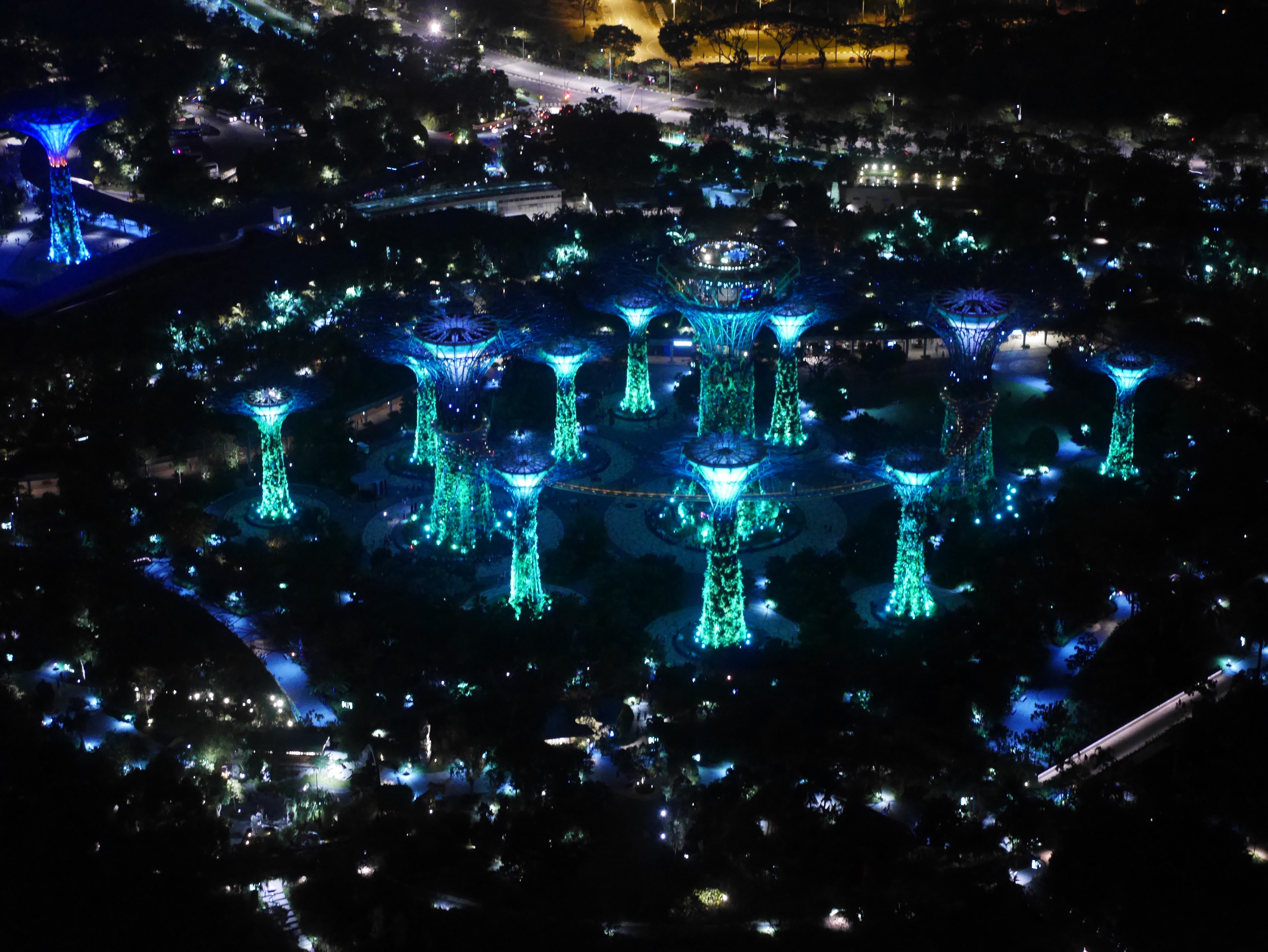 Garden-by-the-bay-singapour