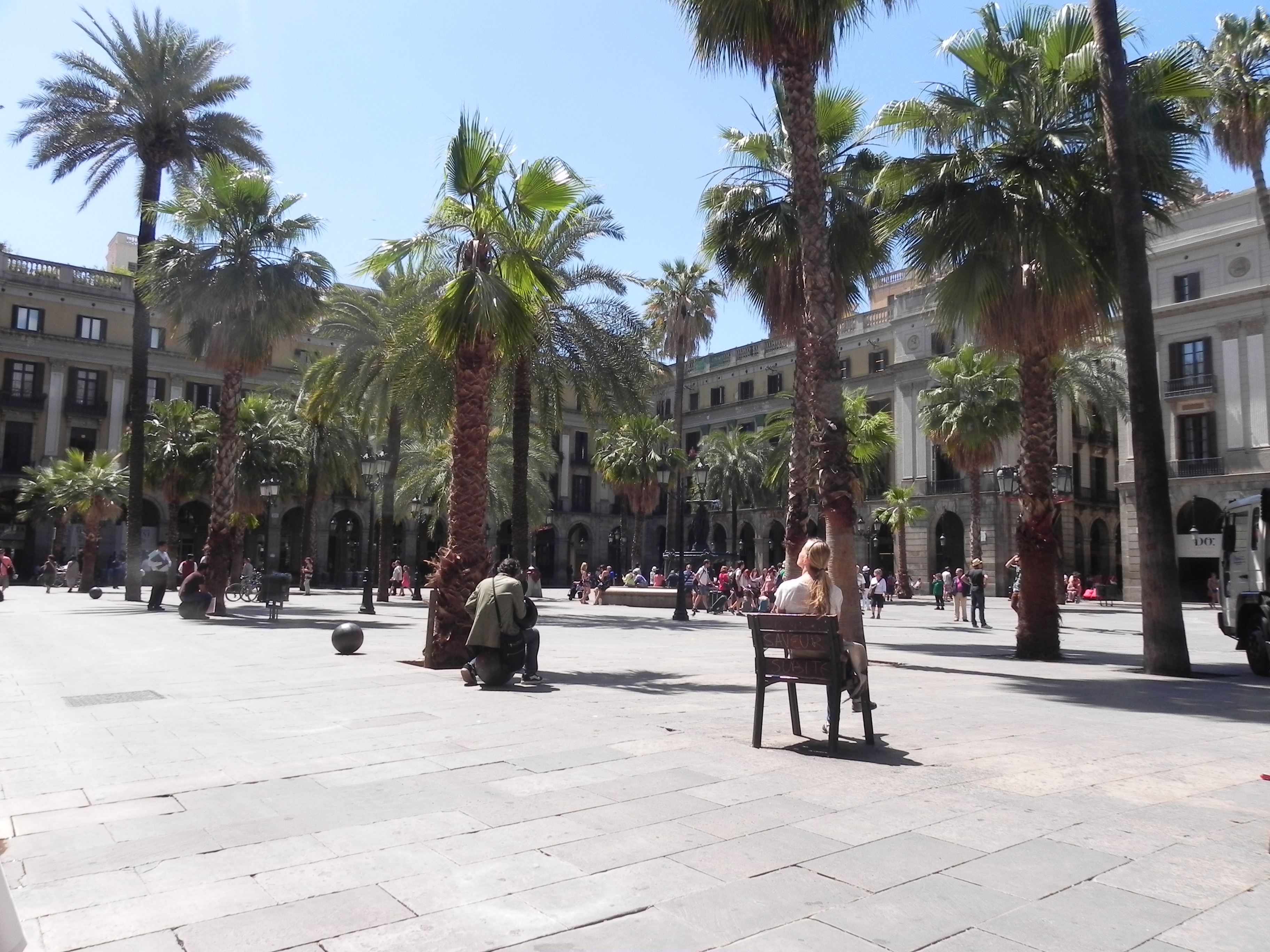 plaça-reial-barcelone