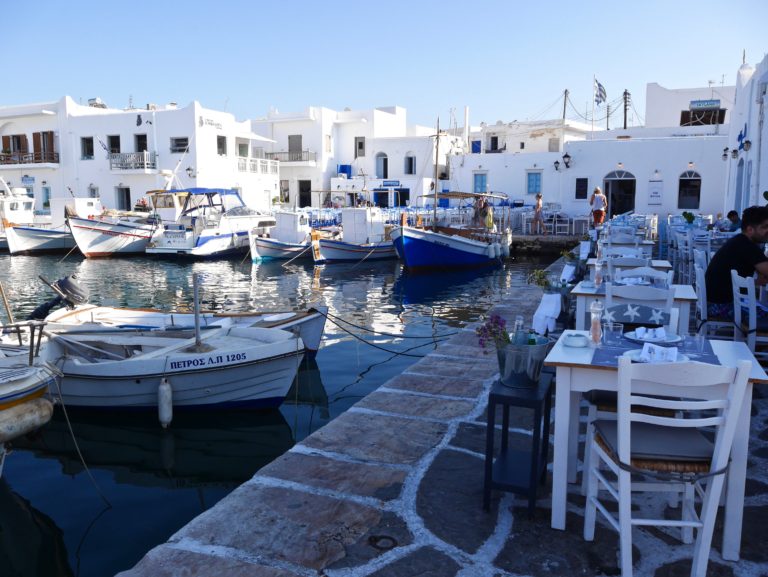 Paros